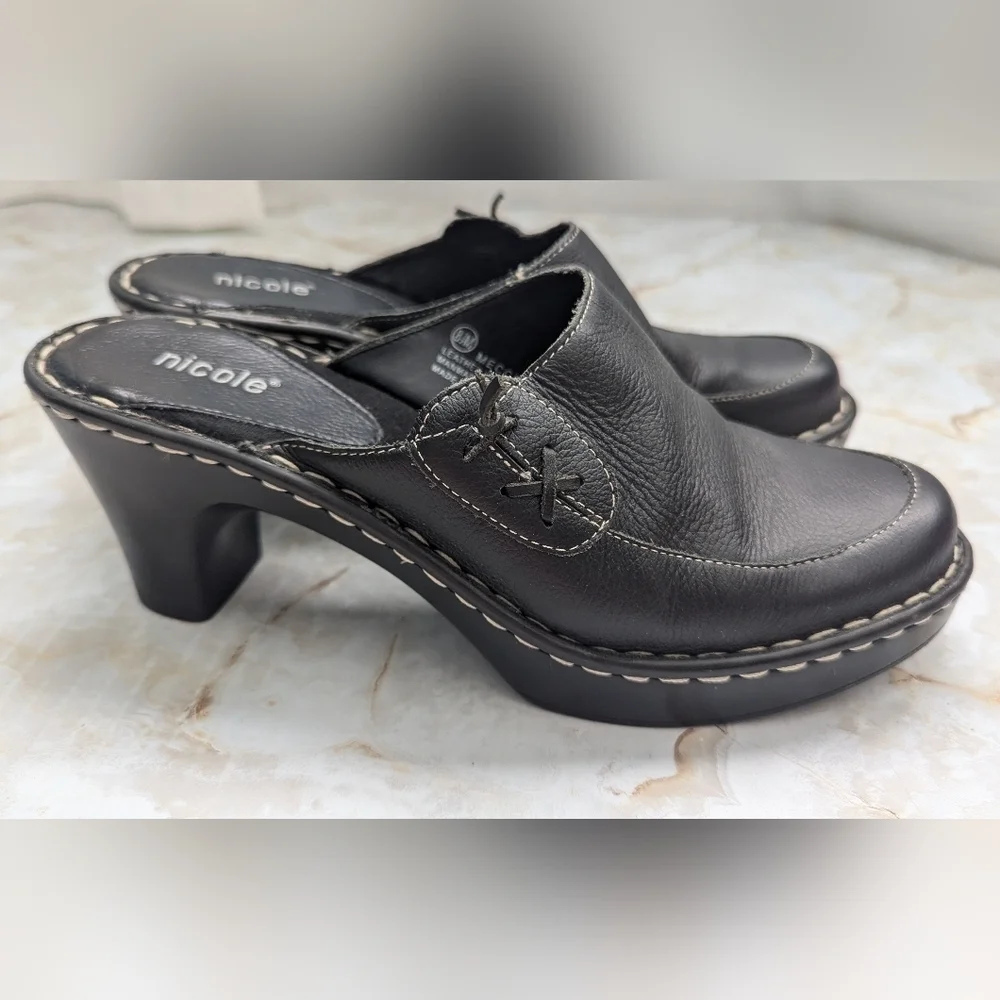 NICOLE Platform Mule Clogs Leather Upper Black Slip On Heeled Clogs Size 8.5 M